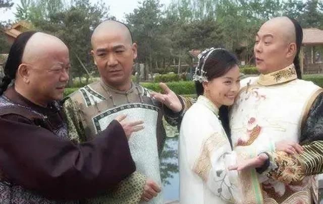 纪晓岚竟有7个老婆，儿子却有一半活不过45岁，好在孙子很有出息