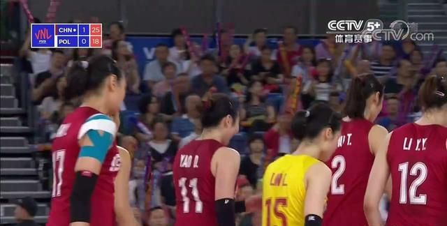 中国女排战胜波兰，中国女排对波兰比分图6