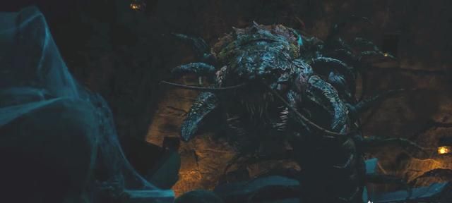 《怒晴湘西》在瓶山古墓中被鹧鸪哨杀死并吃掉内丹的六翅蜈蚣究竟是个什么怪物图8