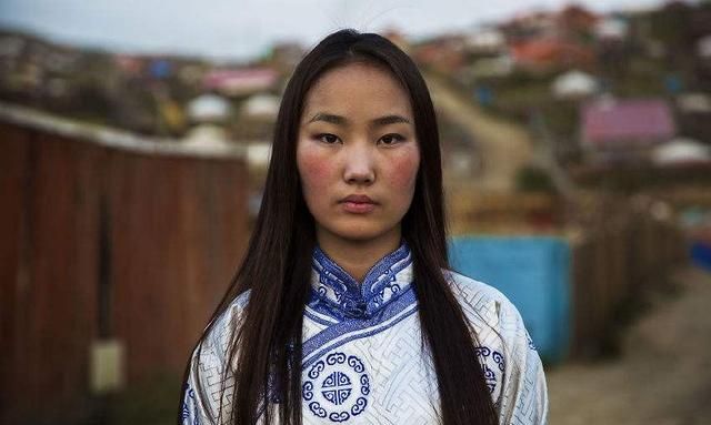 蒙古国女人好看吗(蒙古国女人均身高多少)图2