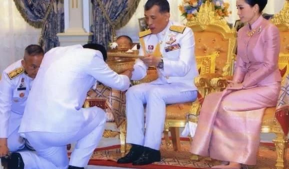 泰国王室的历史由来是什么(泰国历史由来动画片讲解)图2