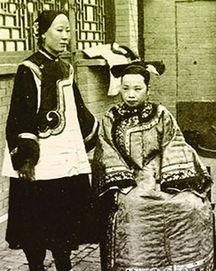 中国旗袍的由来是什么,旗袍的由来和历史多久了图44