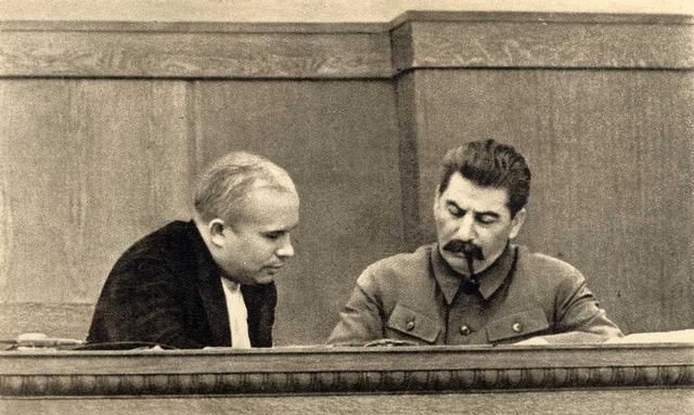 斯大林与赫鲁晓夫两人关系是怎样的图1