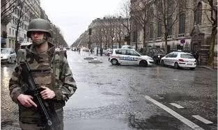 法国为何成为恐袭重灾区的原因,法国警方追查巴黎恐袭事件图1
