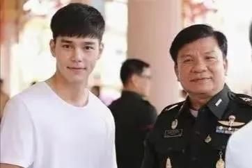 为什么有些人说泰国人怕当兵图7