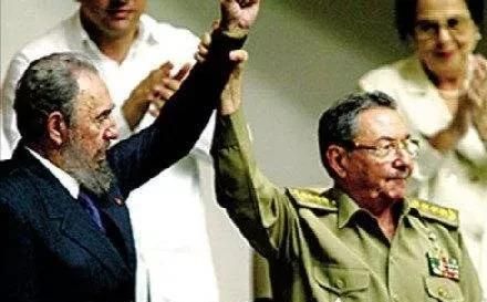 如何评价古巴前领导人卡斯特罗图8