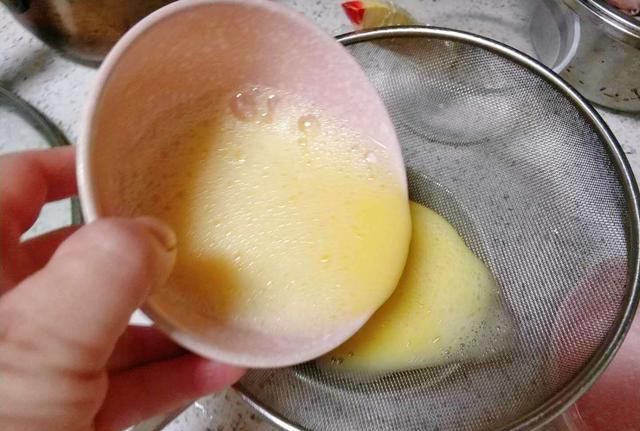 冷藏的鸡蛋可以做鸡蛋羹吗,冷藏鸡蛋能做羹子吗图5