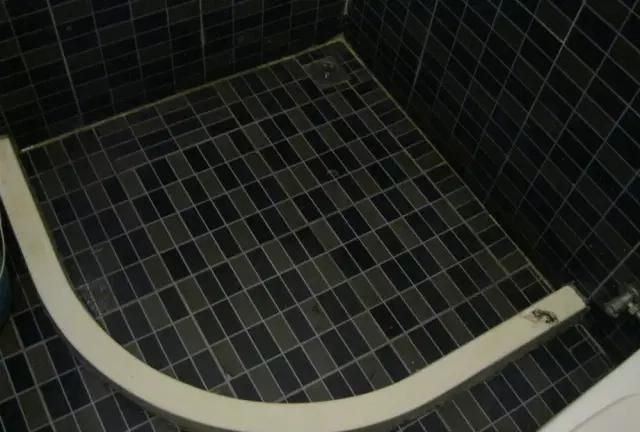 淋浴房挡水条用什么材质好,德辉淋浴房挡水条什么材质图1