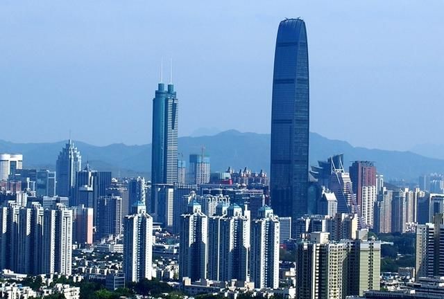 深圳城市发展很快,究竟有多少座摩天大楼呢图1
