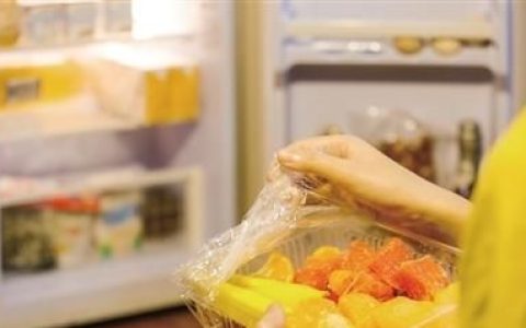 水果能在冰箱里放几天,削皮的水果可以在冰箱放几天