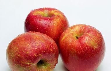 水果能在冰箱里放几天,削皮的水果可以在冰箱放几天图7