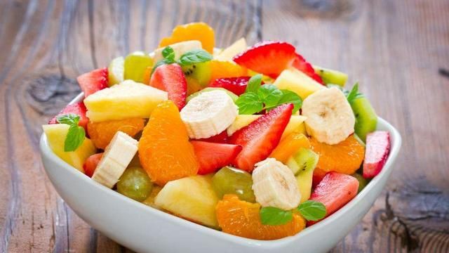 水果沙拉里放些什么水果比较好吃图9
