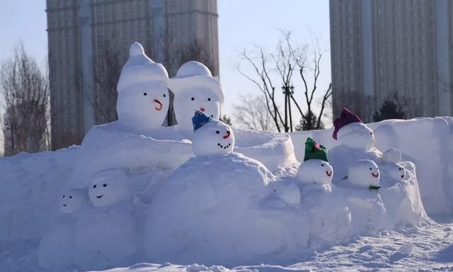 哈尔滨有很多雪人的地方在哪儿啊图7
