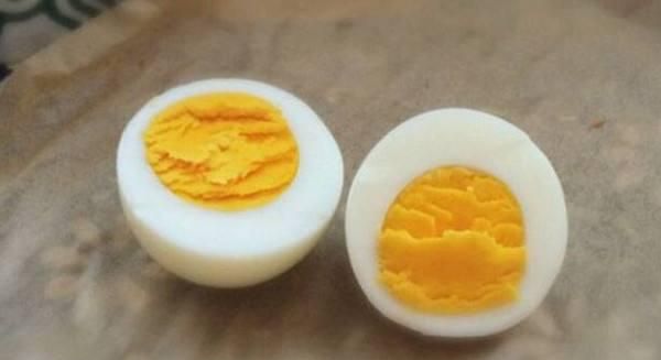 水煮鸡蛋要多久才能吃,水煮鸡蛋减肥正确吃法图6