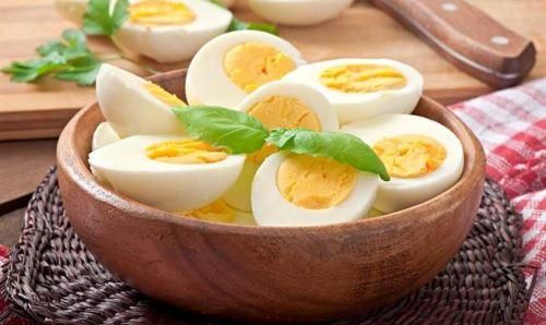 水煮鸡蛋要多久才能吃,水煮鸡蛋减肥正确吃法图7