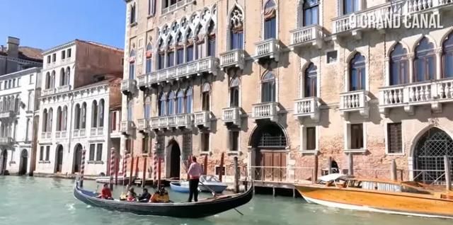 威尼斯美在哪里,威尼斯的小艇体现动静之美的句子图9