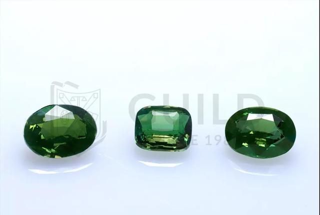 绿色的宝石有哪些种类(绿色宝石图片大全)图22