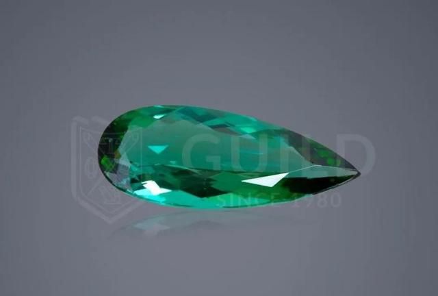 绿色的宝石有哪些种类(绿色宝石图片大全)图29