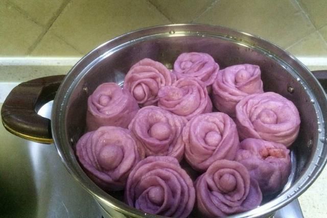 紫薯馒头简单做法(紫薯开花馒头的做法)图10