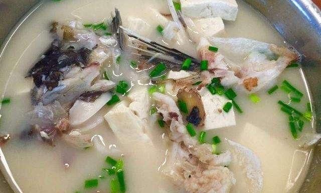 鱼头豆腐汤怎么做没有腥味图2