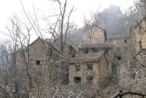 为什么河南“封门村”会被称为中国第一鬼村，里面到底有多可怕图7