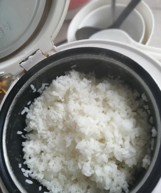 蒸米饭需要提前泡米吗图7