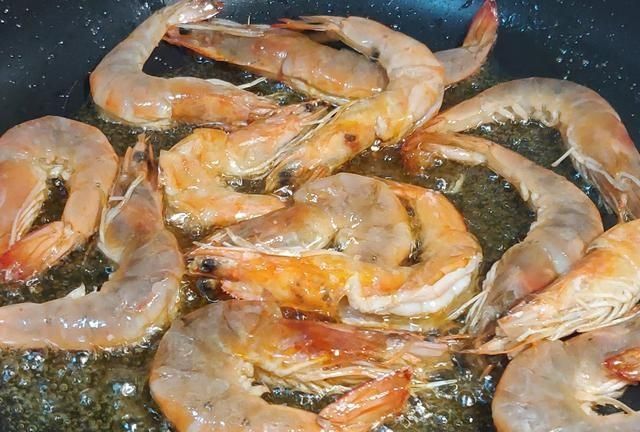 油焖大虾怎么做,油焖大虾怎么做的王刚图10