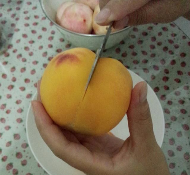 桃罐头的制作方法是什么,李姐桃罐头的家庭制作方法图4