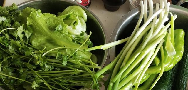 生菜怎么做最好吃(生菜怎么做最好吃最简单)图88