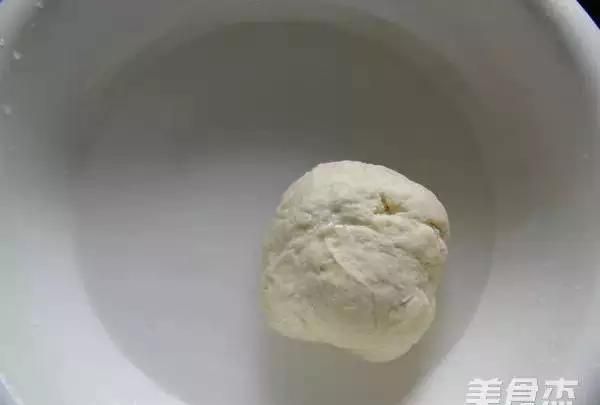 凉皮水怎么调(调凉皮的蒜水)图4